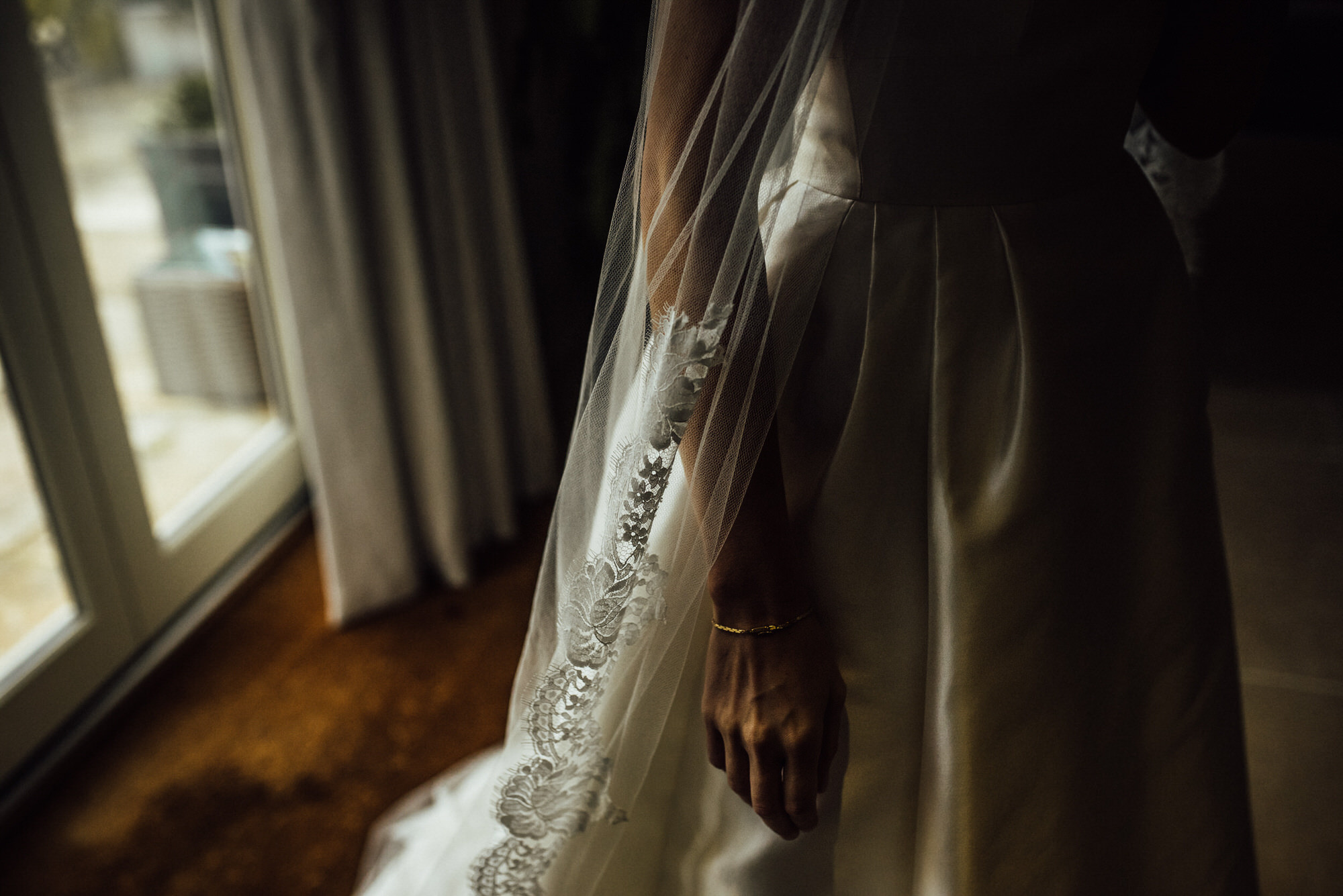 alternative wedding photographer, creative wedding photography, documentary wedding photography, wedding details