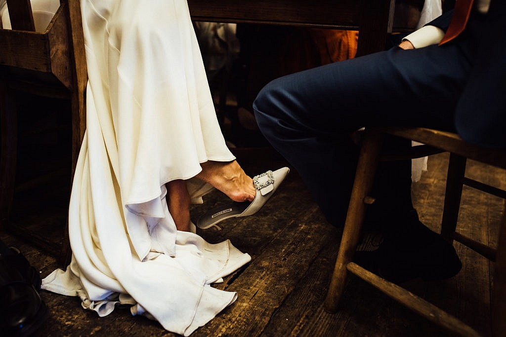 Stella McCartney wedding dress, silk wedding dress, sleek wedding dress, timeless wedding style, asylum chapel wedding, asylum chapel photographer