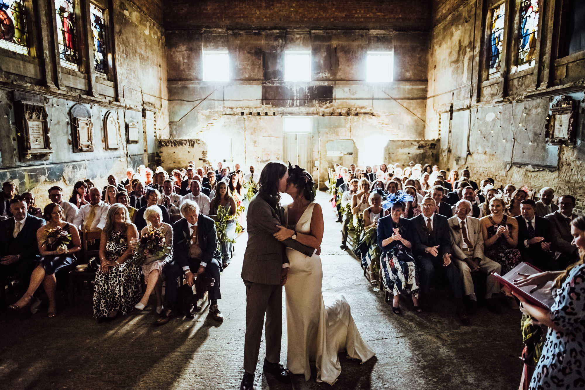 first kiss, asylum chapel wedding, peckham wedding, london wedding venue